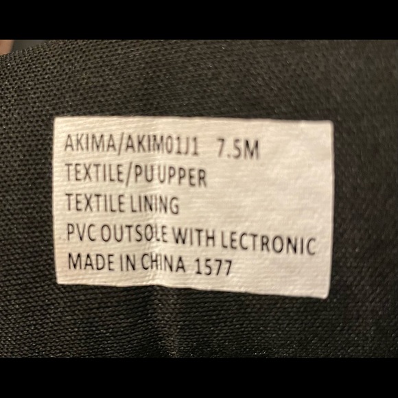 Madden Girl Sneakers - Picture 5 of 5